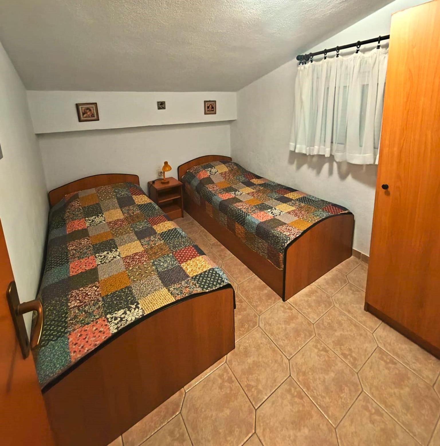 Apartments Turan Centrally Located With Free Parking Igrane Eksteriør billede